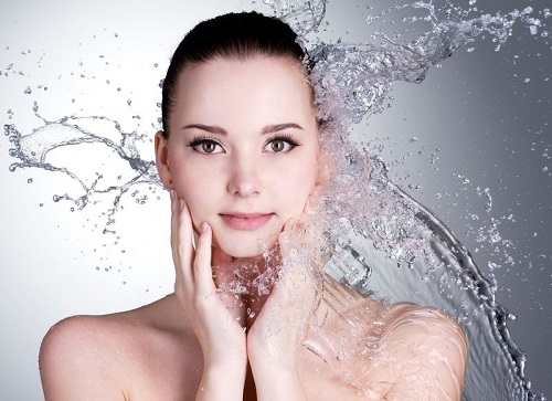 White Conc Body Shampoo với bảng thành phần nhiều dưỡng chất giúp kháng viêm, kháng khuẩn cho da khỏe