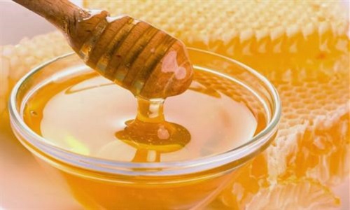 Kem dưỡng da Coco secret với sáp ong giúp giữ ẩm, kháng khuẩn cực tốt cho làn da mềm mịn