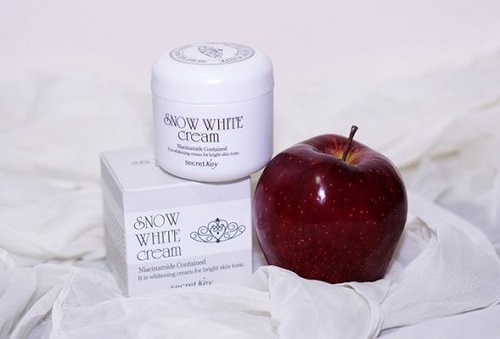 Kem dưỡng trắng da Snow White Cream chính là bí quyết giúp bạn sở hữu làn da tươi trẻ chỉ sau một thời gian ngắn