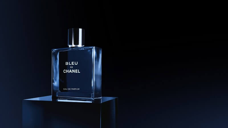 Nước hoa Chanel Bleu De Chanel Eau De Parfum sở hữu thiết kế sang trọng, cuốn hút