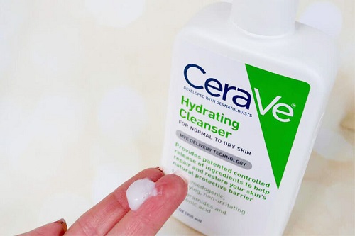 Sữa rửa mặt Cerave Hydratinh Cleanser không chỉ giúp làm da sạch sâu mà còn chống lão hóa da hiệu quả