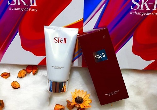 SK – II Facial Treatment Gentle Cleanser loại bỏ mọi khuyết điểm giúp da đàn hồi, căng bóng